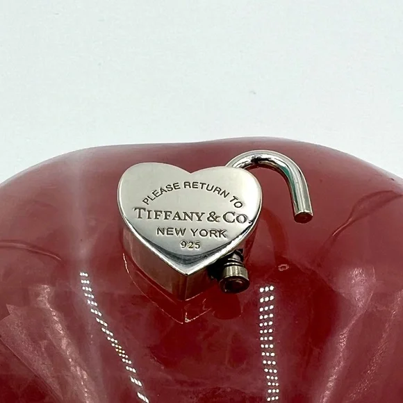 Tiffany & Co. RTT lock